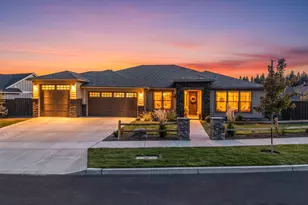 2238 NW Brickyard St, Bend, OR 97703 - Photo 2