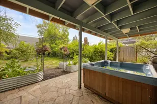 847 NW 5th St, Grants Pass, OR 97526 - Photo 32