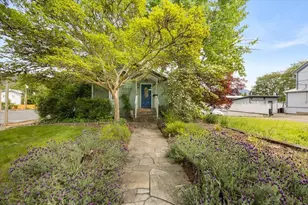 847 NW 5th St, Grants Pass, OR 97526 - Photo 34