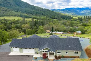 1455 Sardine Creek, Gold Hill, OR 97525 - Photo 2
