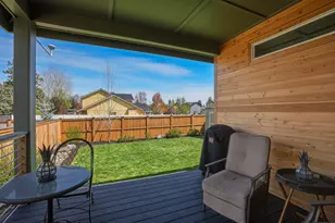 20546 Aberdeen Ct, Bend, OR 97702 - Photo 26