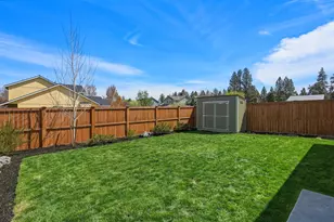 20546 Aberdeen Ct, Bend, OR 97702 - Photo 30