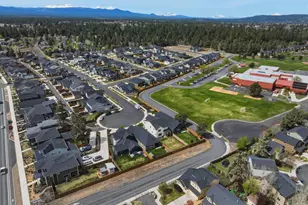 20546 Aberdeen Ct, Bend, OR 97702 - Photo 34