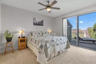 10870 Village Loop, Redmond, OR 97756 - Photo 12