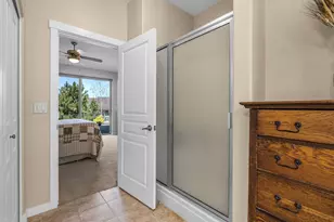 10870 Village Loop, Redmond, OR 97756 - Photo 14