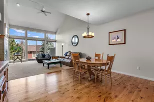 10870 Village Loop, Redmond, OR 97756 - Photo 4