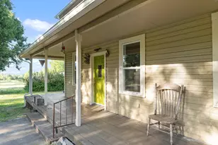 2401 E Fork Rd, Williams, OR 97544 - Photo 2