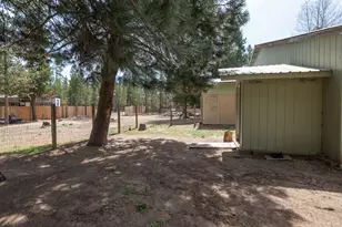 15886 Wright Ave, La Pine, OR 97739 - Photo 14