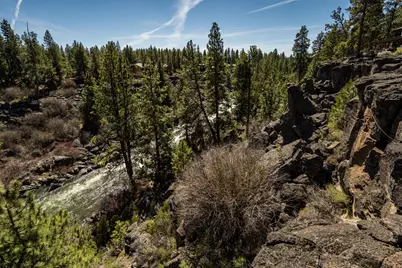 61015 River Bluff Trail, Bend, OR 97702 - Photo 68