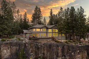 61015 River Bluff Trail, Bend, OR 97702 - Photo 2