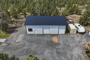 19250 Innes Market Rd, Bend, OR 97703 - Photo 28