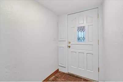 1635 NE Beacon Drive, Grants Pass, OR 97526 - Photo 10