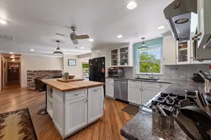 151 Hornet Ln, Grants Pass, OR 97527 - Photo 10