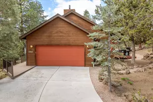 2003 NW 4th St, Bend, OR 97703 - Photo 40