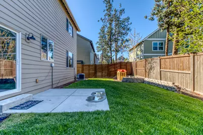 61593 SE Lorenzo Drive, Bend, OR 97702 - Photo 20