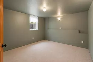37 Firehouse Ln, Shady Cove, OR 97539 - Photo 14