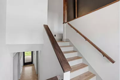 63276 Eastview Drive, Bend, OR 97701 - Photo 12
