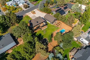 63276 Eastview Dr, Bend, OR 97701 - Photo 50