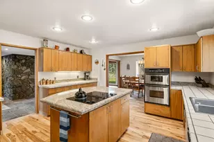 17866 Grouse Ln, Sunriver, OR 97707 - Photo 14