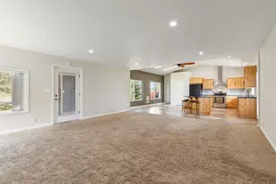 2761 Minna St, Bonanza, OR 97623 - Photo 4