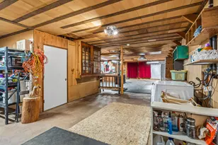 27562 Redwood Hwy, Cave Junction, OR 97523 - Photo 32