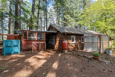 27562 Redwood Highway, Cave Junction, OR 97523 - Photo 40