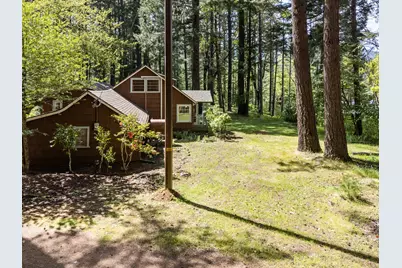 27562 Redwood Highway, Cave Junction, OR 97523 - Photo 2