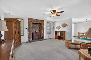3090 Cheltenham Wy, Medford, OR 97504 - Photo 8