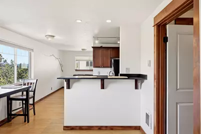 1010 NW Roanoke Avenue #6, Bend, OR 97703 - Photo 6