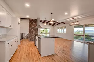 1015 Palima Dr, Eagle Point, OR 97524 - Photo 12