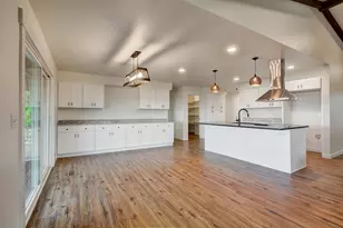 1015 Palima Dr, Eagle Point, OR 97524 - Photo 18