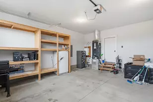 4437 NW Glenn Meadow Loop, Redmond, OR 97756 - Photo 28