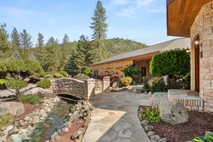 727 Earhart Rd, Rogue River, OR 97537 - Photo 38