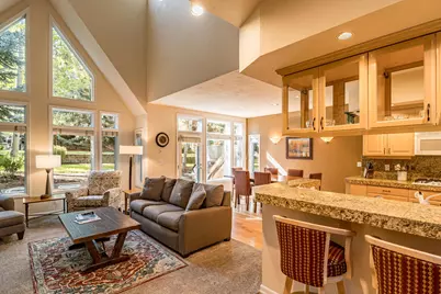 57022 Peppermill Circle #21E, Sunriver, OR 97707 - Photo 1