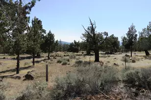20985 Limestone Ave, Bend, OR 97703 - Photo 8