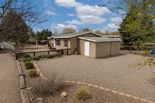 2207 SW 22nd St, Redmond, OR 97756 - Photo 40