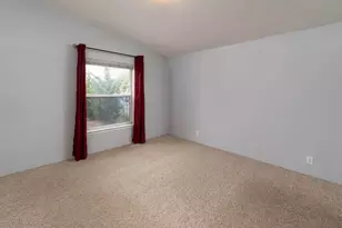 2207 SW 22nd St, Redmond, OR 97756 - Photo 12