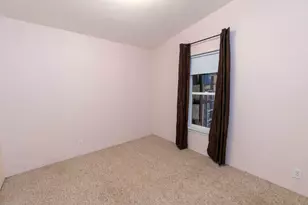 2207 SW 22nd St, Redmond, OR 97756 - Photo 18