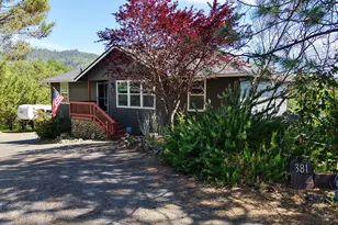 381 Pinetop Terrace, Shady Cove, OR 97539 - Photo 58