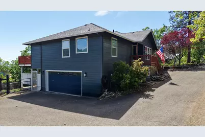381 Pinetop Terrace, Shady Cove, OR 97539 - Photo 56