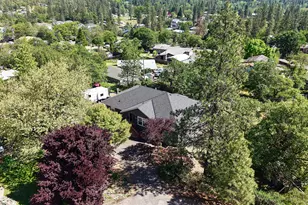 381 Pinetop Terrace, Shady Cove, OR 97539 - Photo 64