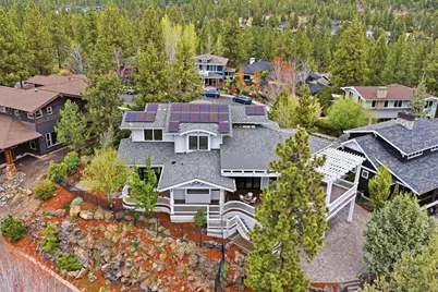 2433 NW Sacagawea Lane, Bend, OR 97703 - Photo 4