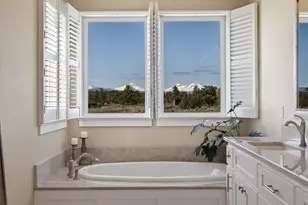 66355 Barr Rd, Bend, OR 97703 - Photo 24