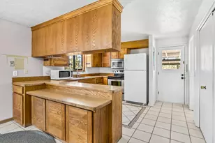 63710 O. B. Riley Rd, Bend, OR 97703 - Photo 8