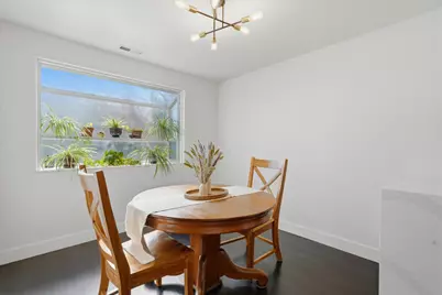 111 NW Hawthorne Avenue #APT 2, Bend, OR 97703 - Photo 18