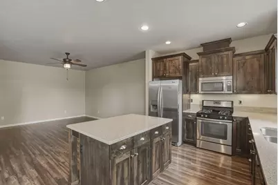 20724 Sierra Drive, Bend, OR 97701 - Photo 12