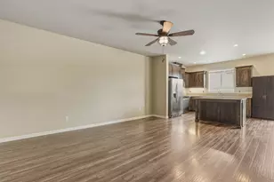 20724 Sierra Dr, Bend, OR 97701 - Photo 6