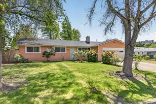 2824 Alameda St, Medford, OR 97504 - Photo 1