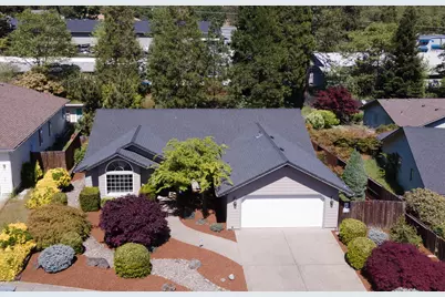 204 NW Sinclair Drive, Grants Pass, OR 97526 - Photo 1
