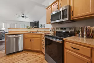 62968 Mimosa Dr, Bend, OR 97701 - Photo 4